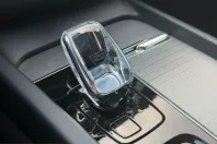 Volvo XC60 din 2024 cu 56.390 km - oferta VOL245873 - foto 26