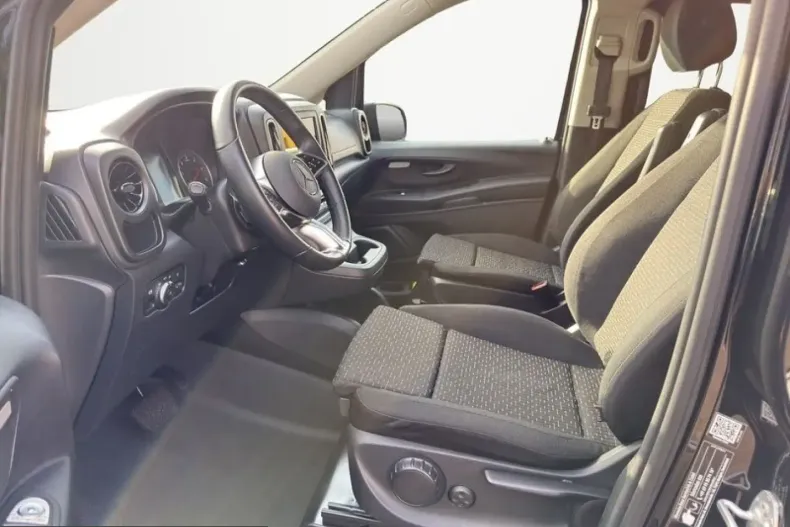 Mercedes-Benz Vito din 2024 cu 50.788 km - oferta MER245876 - foto 14