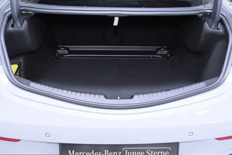 Mercedes-Benz CLE 200 (Clasa CLE) din 2025 cu 8.205 km - oferta MER245877 - foto 14