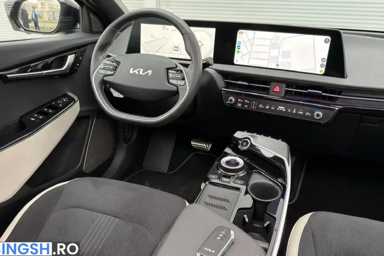 Kia EV6 din 2025 cu 6.300 km - oferta KIA245881 - foto 13