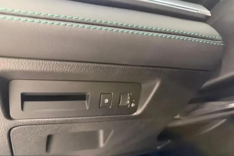 BYD Seal U din 2025 cu 18.432 km - oferta BYD245902 - foto 17