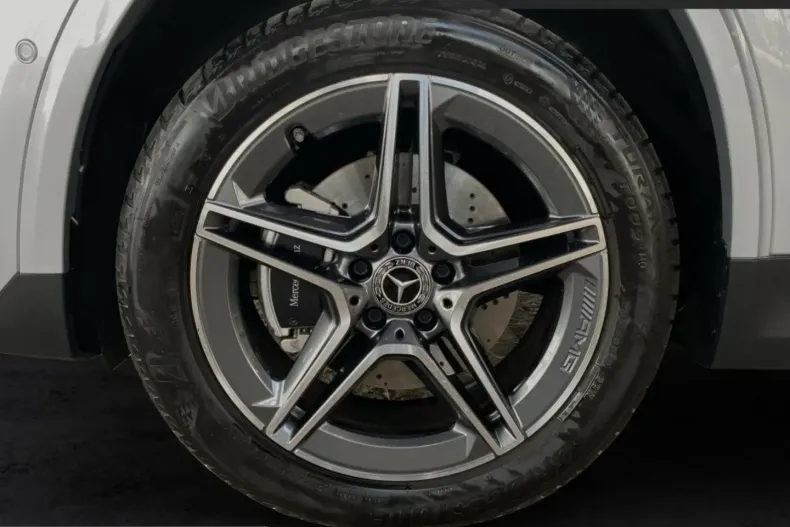 Mercedes-Benz GLA 250 (Clasa GLA) din 2025 cu 8.060 km - oferta MER245907 - foto 14
