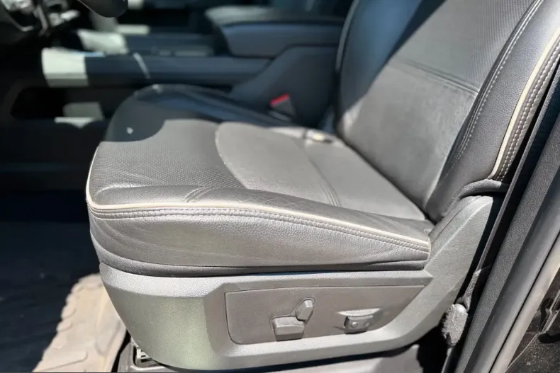 Dodge RAM din 2023 cu 20.900 km - oferta DOD245910 - foto 17