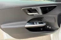Mercedes-Benz C 300 (Clasa C) din 2023 cu 89.900 km - oferta MER245911 - foto 16