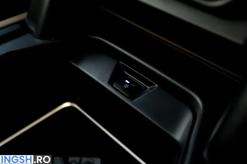 Land Rover Defender din 2025 cu 300 km - oferta LAN245916 - foto 28