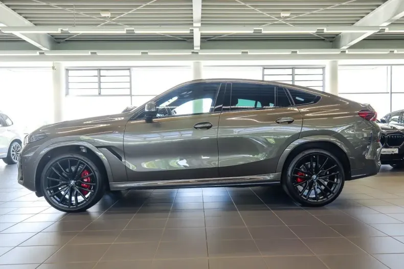 BMW X6 (Seria X) din 2025 cu 19.746 km - oferta BMW245918 - foto 3
