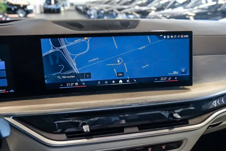 BMW X6 (Seria X) din 2025 cu 19.746 km - oferta BMW245918 - foto 10