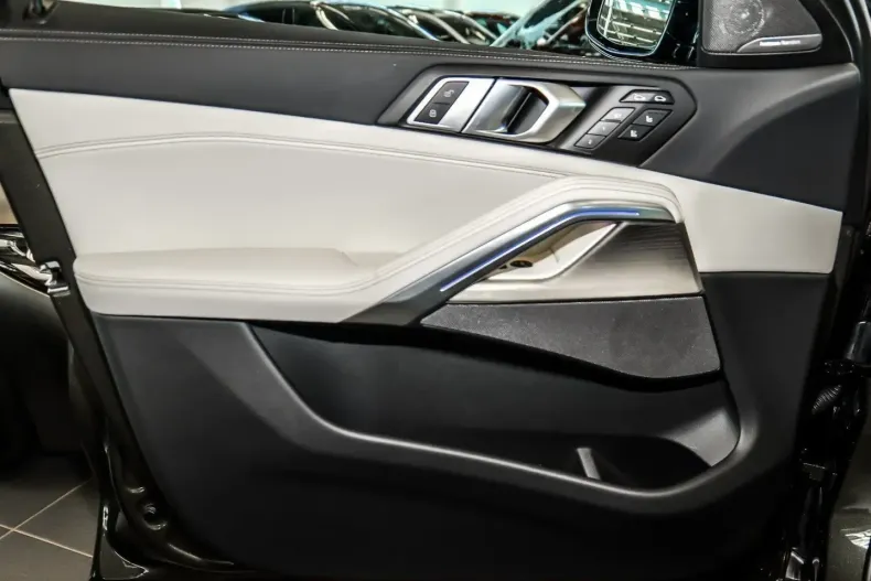 BMW X6 (Seria X) din 2025 cu 19.746 km - oferta BMW245918 - foto 18