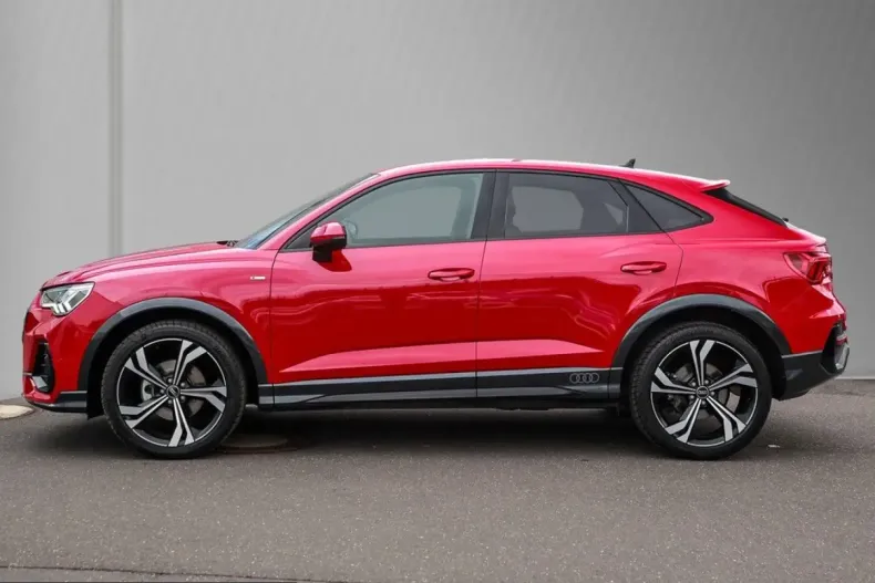 Audi Q3 din 2025 cu 9.172 km - oferta AUD245923 - foto 6