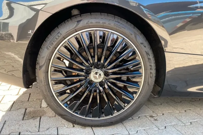 Mercedes-Benz CLE 200 (Clasa CLE) din 2024 cu 27.250 km - oferta MER245936 - foto 14