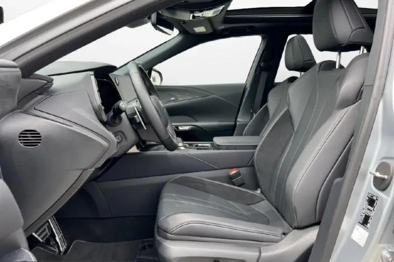 Lexus RX 500 din 2023 cu 89.000 km - oferta LEX245938 - foto 11
