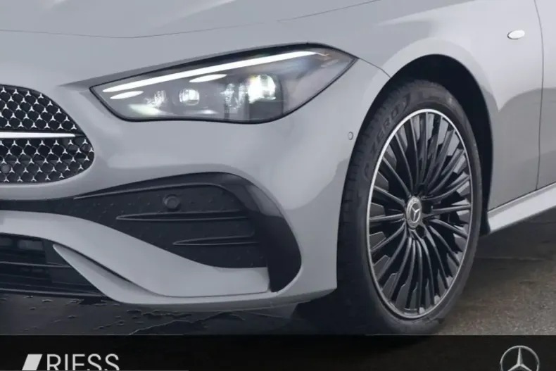 Mercedes-Benz CLE 300 (Clasa CLE) din 2025 cu 33.502 km - oferta MER245940 - foto 4