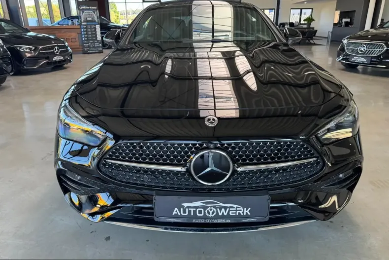 Mercedes-Benz CLE 200 (Clasa CLE) din 2025 cu 23.000 km - oferta MER245941 - foto 2