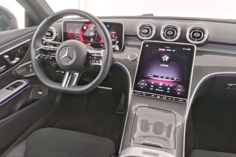 Mercedes-Benz CLE 200 (Clasa CLE) din 2025 cu 15.797 km - oferta MER245942 - foto 5