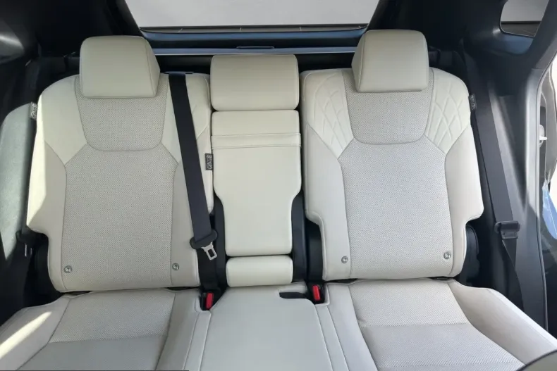 Lexus RX 350 din 2025 cu 2.139 km - oferta LEX245949 - foto 16