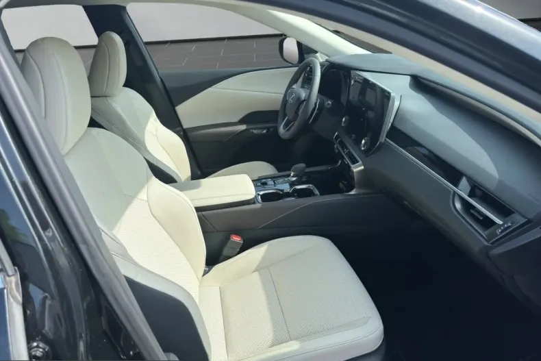 Lexus RX 350 din 2025 cu 2.139 km - oferta LEX245949 - foto 17