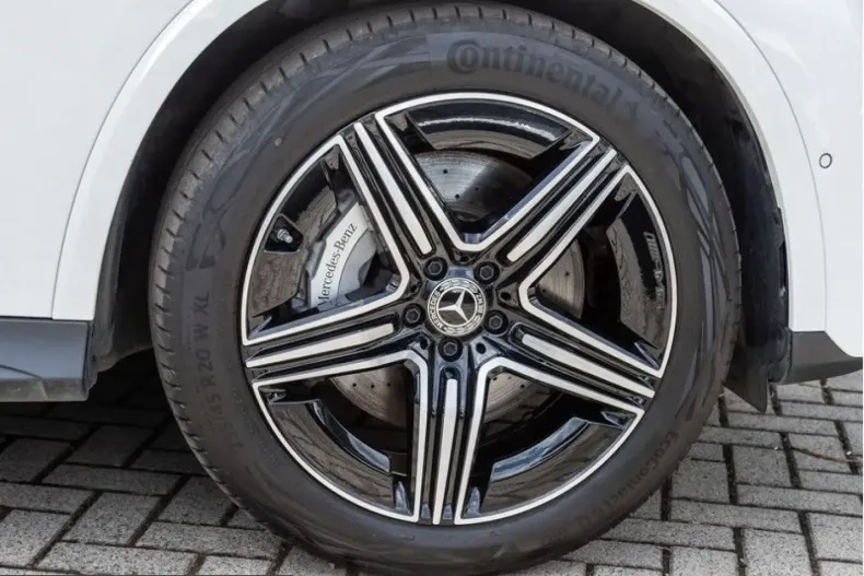 Mercedes-Benz GLC 300 (Clasa GLC) din 2025 cu 22.637 km - oferta MER245953 - foto 8
