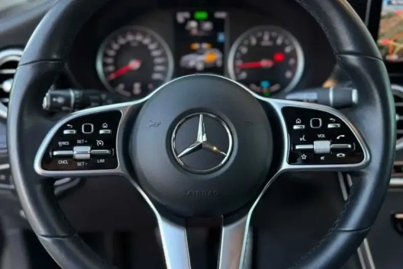 Mercedes-Benz GLC 200 (Clasa GLC) din 2022 cu 92.000 km - oferta MER245960 - foto 17