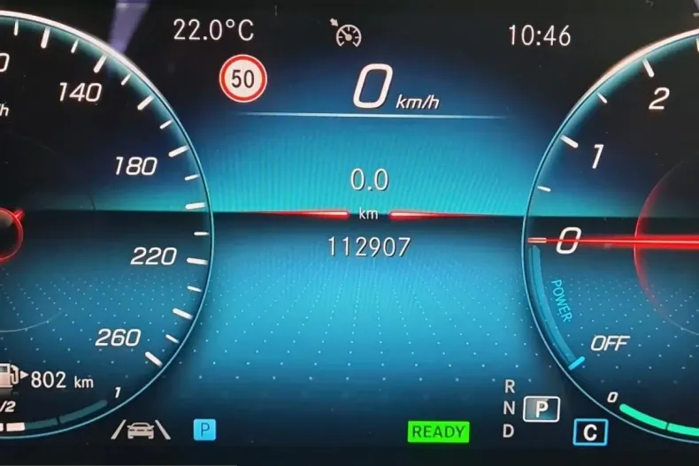 Mercedes-Benz E 200 (Clasa E) din 2022 cu 112.907 km - oferta MER245965 - foto 12