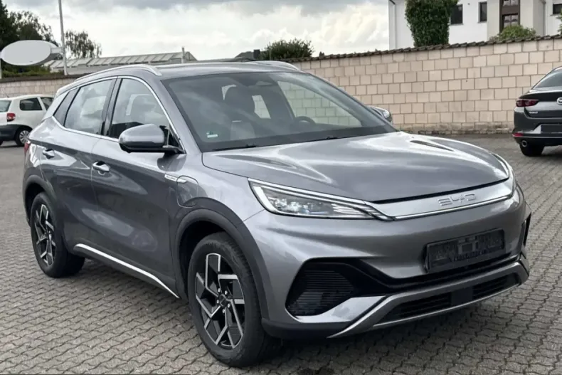 BYD ATTO 3 din 2023 cu 20.900 km - oferta BYD245988 - foto 3