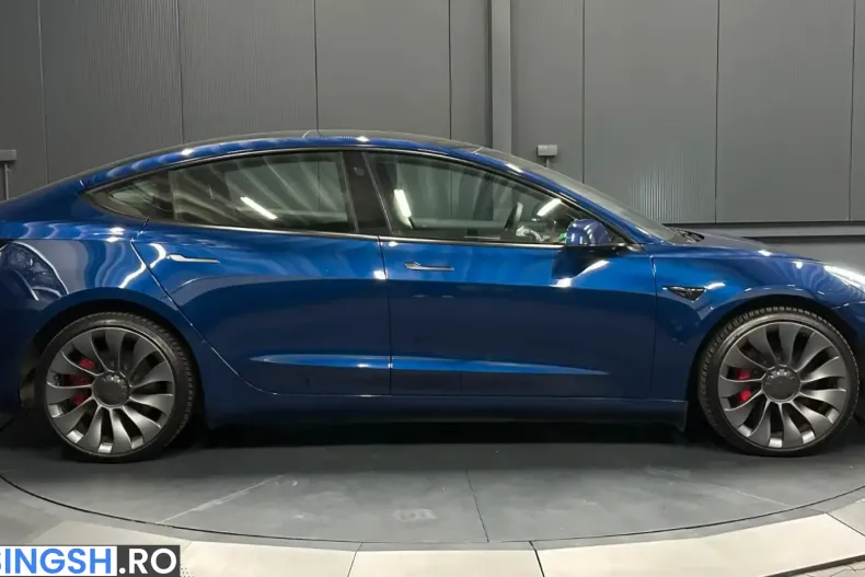 Tesla Model 3 din 2022 cu 64.000 km - oferta TES245991 - foto 6