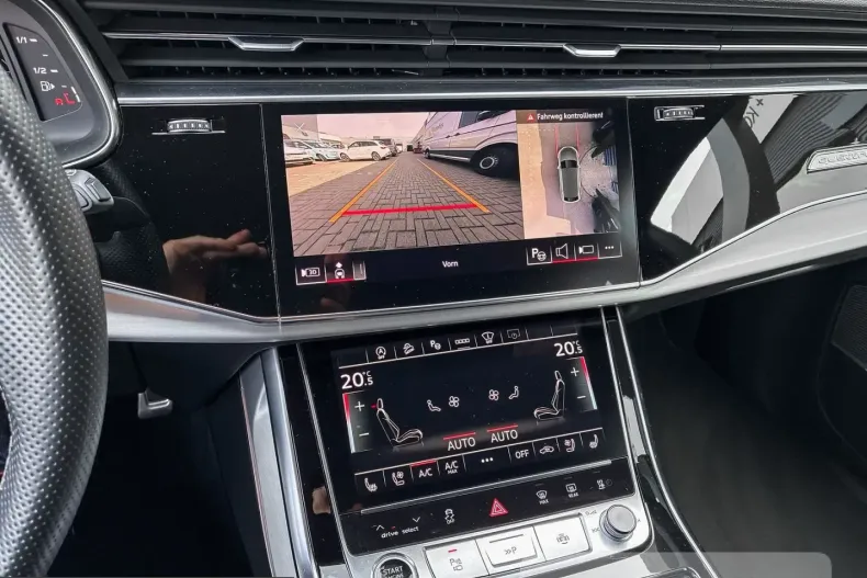 Audi Q8 din 2022 cu 70.906 km - oferta AUD245992 - foto 12