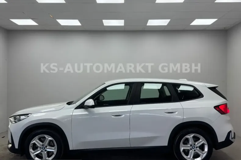BMW iX1 (Seria X) din 2024 cu 26.300 km - oferta BMW245993 - foto 5