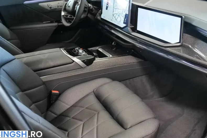 BMW 740 (Seria 7) din 2026 cu 51 km - oferta BMW245996 - foto 14