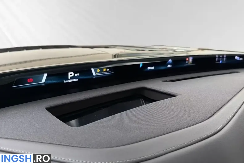 BMW 740 (Seria 7) din 2026 cu 51 km - oferta BMW246003 - foto 17
