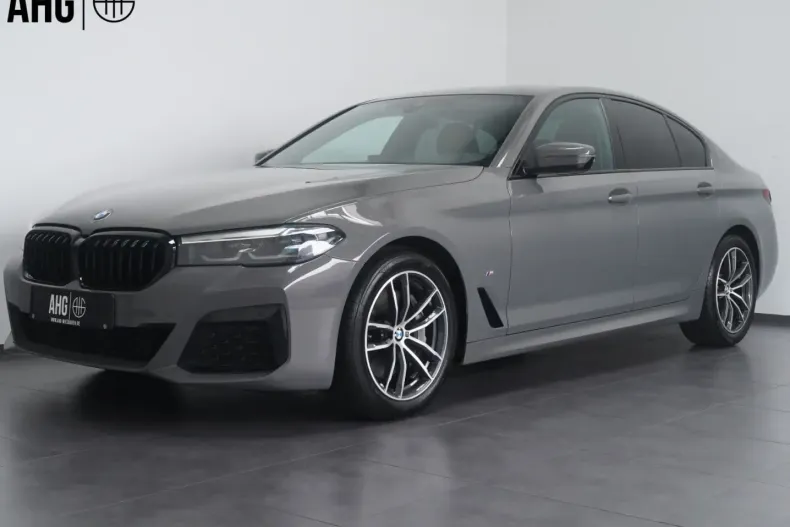 BMW 540 (Seria 5) din 2022 cu 69.120 km - oferta BMW246005 - foto 1