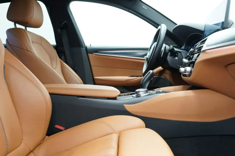 BMW 540 (Seria 5) din 2022 cu 69.120 km - oferta BMW246005 - foto 14