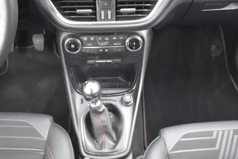 Ford Puma din 2022 cu 13.413 km - oferta FOR246019 - foto 31