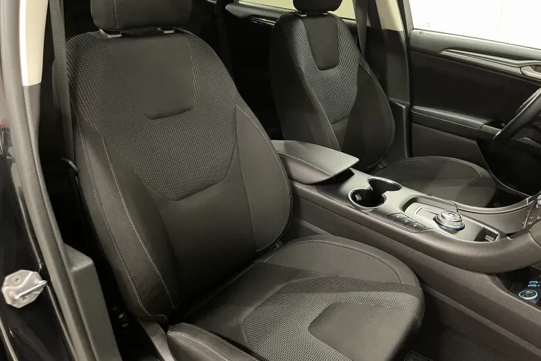 Ford Mondeo din 2021 cu 136.470 km - oferta FOR246021 - foto 9