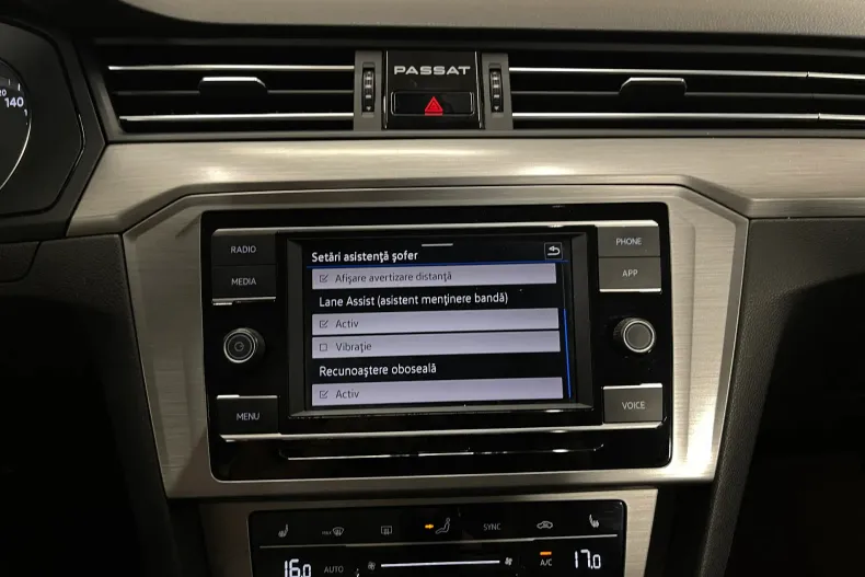 Volkswagen Passat din 2021 cu 106.464 km - oferta VOL246026 - foto 18