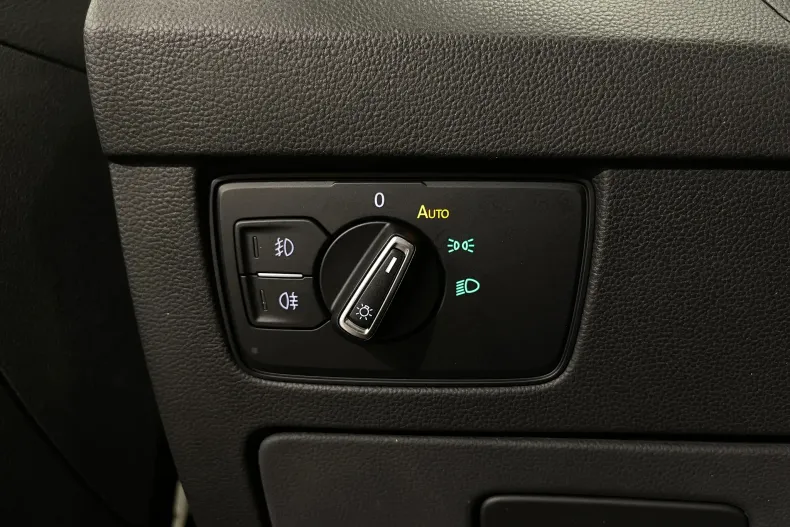 Volkswagen Passat din 2021 cu 106.464 km - oferta VOL246026 - foto 21