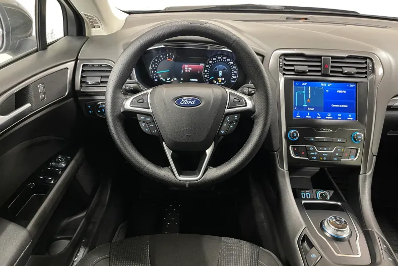 Ford Mondeo din 2021 cu 100.031 km - oferta FOR246029 - foto 6