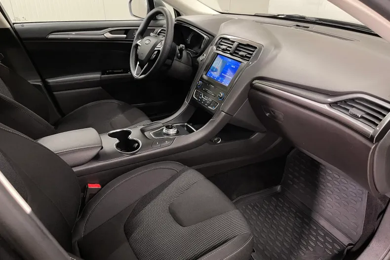 Ford Mondeo din 2021 cu 100.031 km - oferta FOR246029 - foto 10
