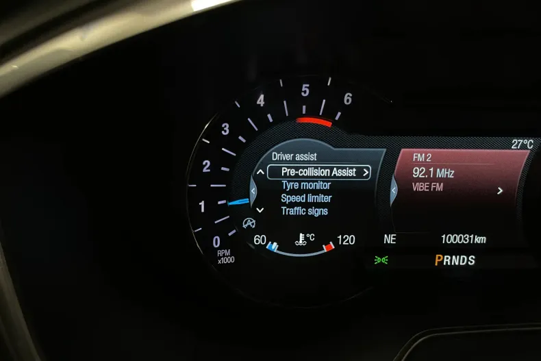 Ford Mondeo din 2021 cu 100.031 km - oferta FOR246029 - foto 24