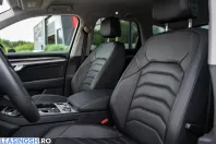 Volkswagen Touareg din 2022 cu 63.147 km - oferta VOL246030 - foto 6