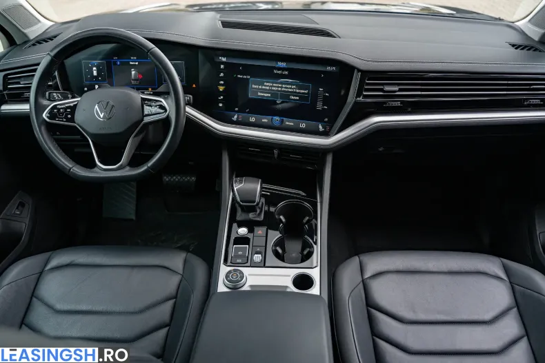 Volkswagen Touareg din 2022 cu 63.147 km - oferta VOL246030 - foto 11
