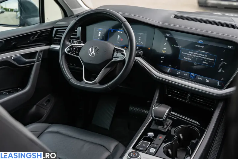 Volkswagen Touareg din 2022 cu 63.147 km - oferta VOL246030 - foto 16