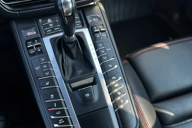Porsche Macan din 2020 cu 108.922 km - oferta POR246032 - foto 26