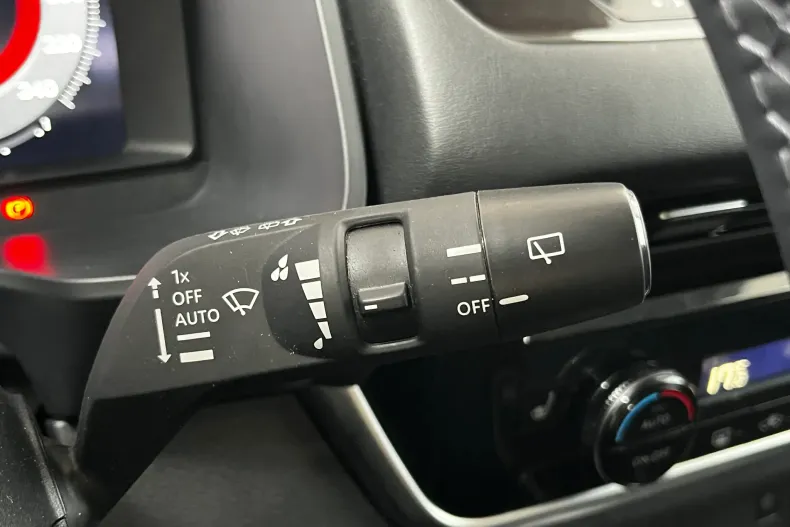 Nissan Qashqai din 2023 cu 44.857 km - oferta NIS246033 - foto 22