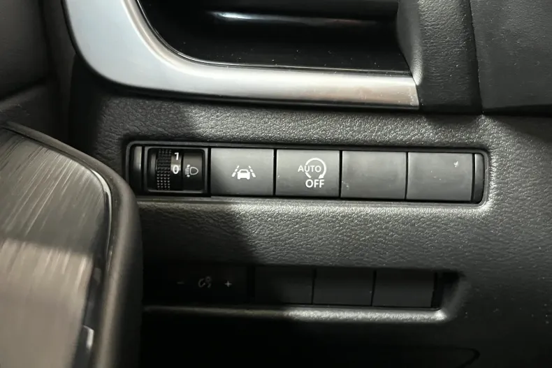 Nissan Qashqai din 2023 cu 44.857 km - oferta NIS246033 - foto 23