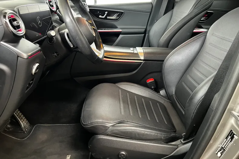 Mercedes-Benz GLC 220 (Clasa GLC) din 2023 cu 133.329 km - oferta MER246034 - foto 8