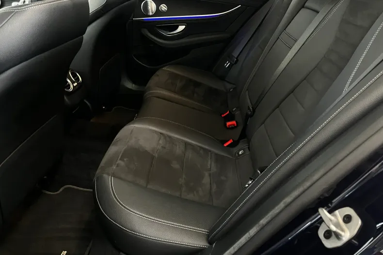 Mercedes-Benz E 450 (Clasa E) din 2020 cu 87.471 km - oferta MER246035 - foto 11