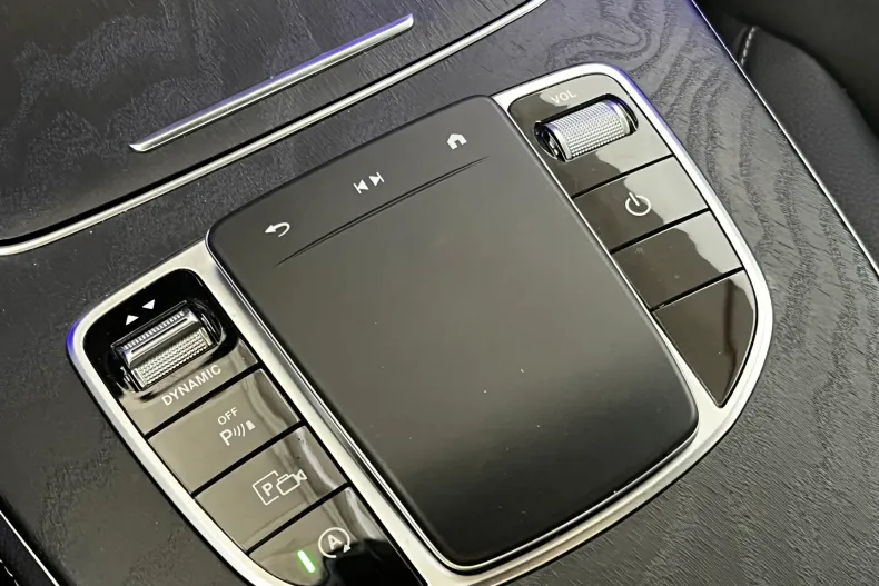 Mercedes-Benz E 450 (Clasa E) din 2020 cu 87.471 km - oferta MER246035 - foto 24