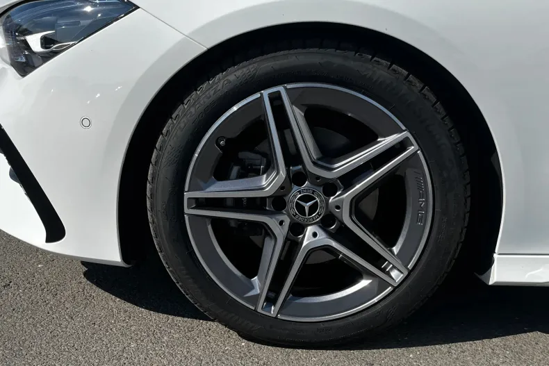 Mercedes-Benz CLA 180 (Clasa CLA) din 2025 cu 8.710 km - oferta MER246036 - foto 29