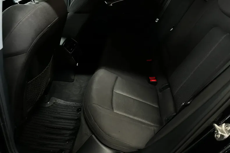 Audi A6 din 2020 cu 78.777 km - oferta AUD246037 - foto 11