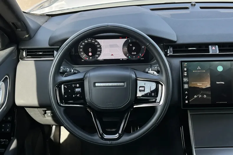 Land Rover Range Rover Velar din 2024 cu 4.858 km - oferta LAN246040 - foto 15